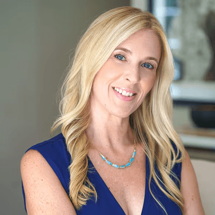 Jennifer Bronsnick headshot